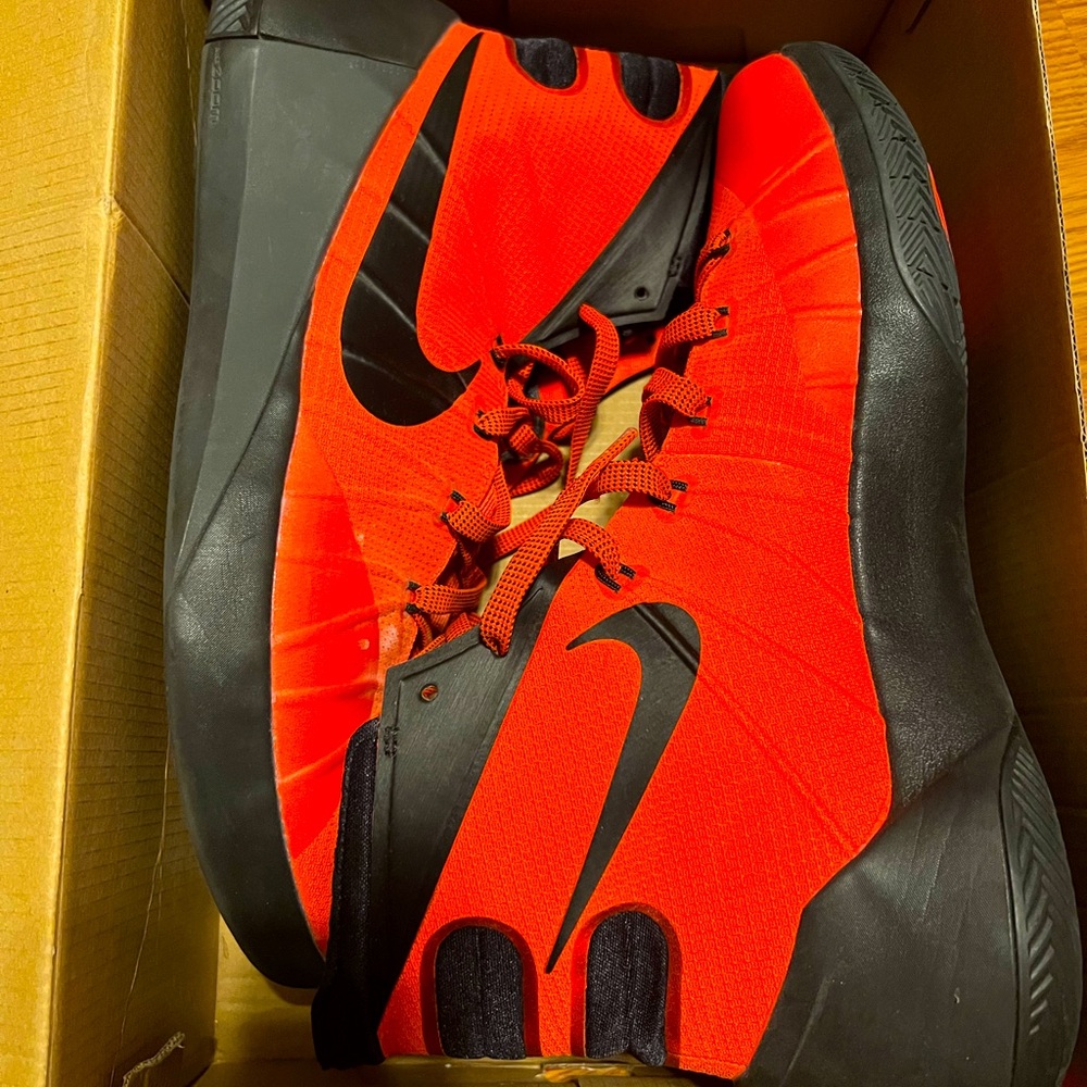 GUC Nike Trainers Red Black US 13
